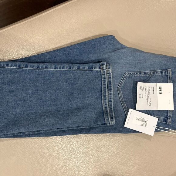 EDWIN Men’s Maddox Slim Straight Leg Jeans in Lyric Light Wash in the Size 31X32 - Picture 5 of 14